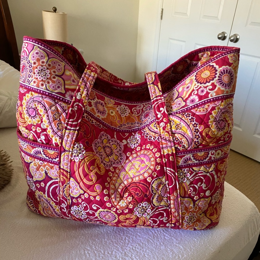 Vera Bradley large tote